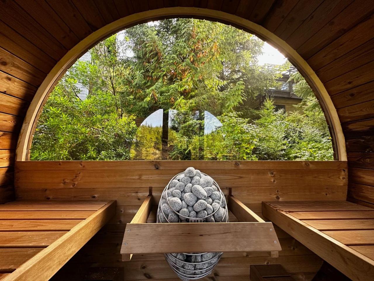 Liahona Guest House Ucluelet Exterior foto